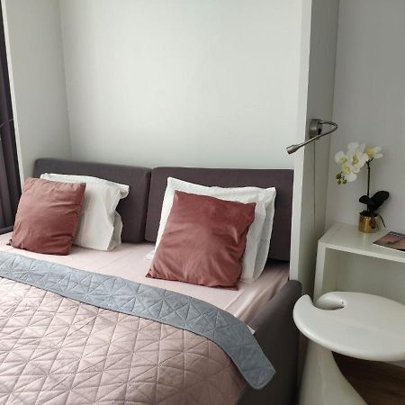 Apartamenty Aleje Jerozolimskie Warschau Exterior foto